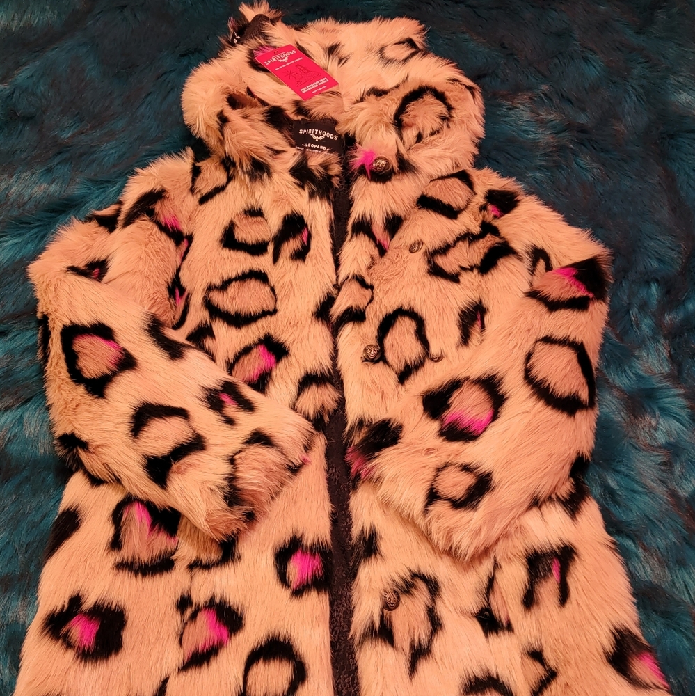 Faux fur heavy coat - Picture 2 of 5